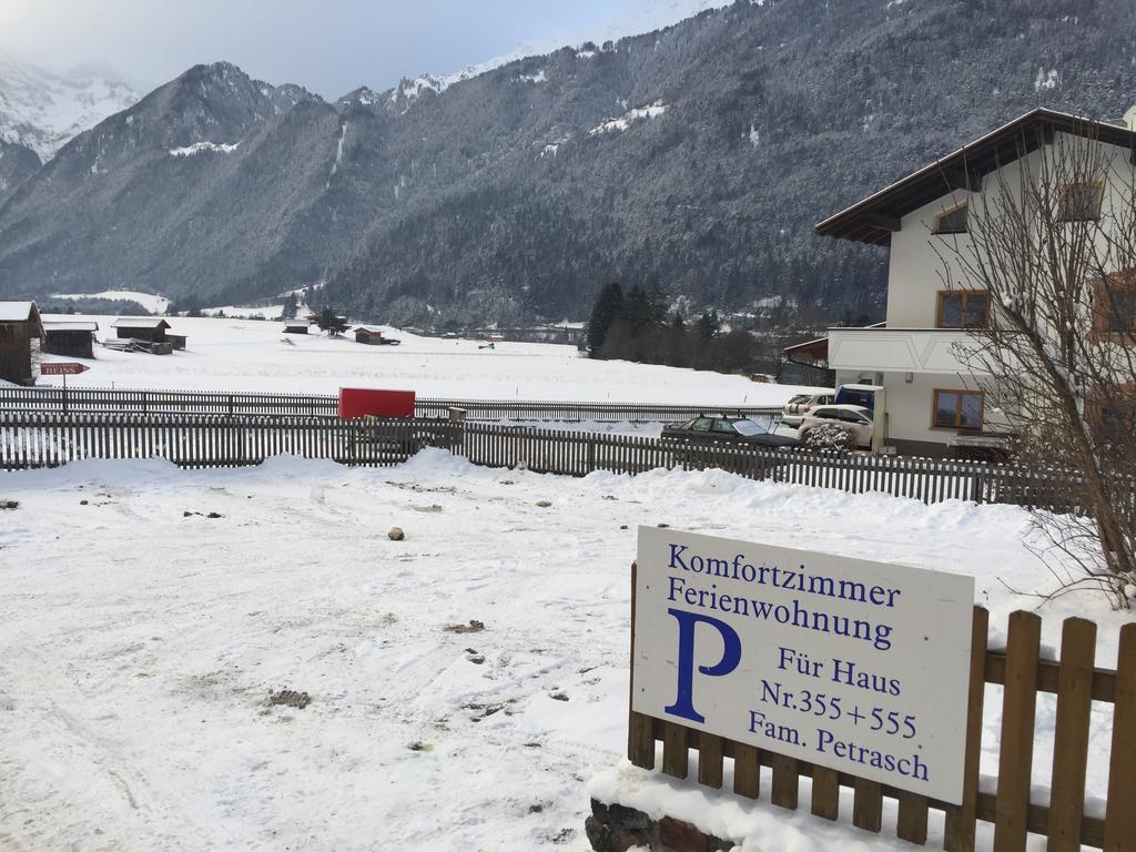 Haus-Nummer 355 Bei Renate & Roland Pfunds Luaran gambar